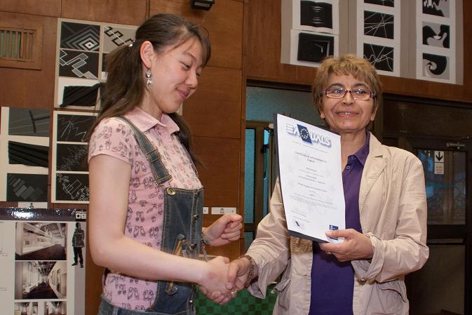 Връчване на първите сертификати EAQUALS - 16.06.2011 г.
